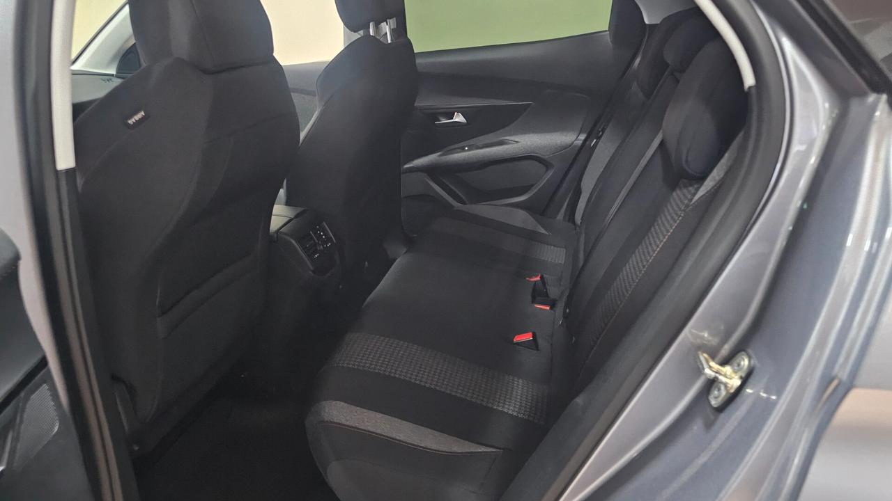 Peugeot 3008 BlueHDi 130 S&S Active Pack