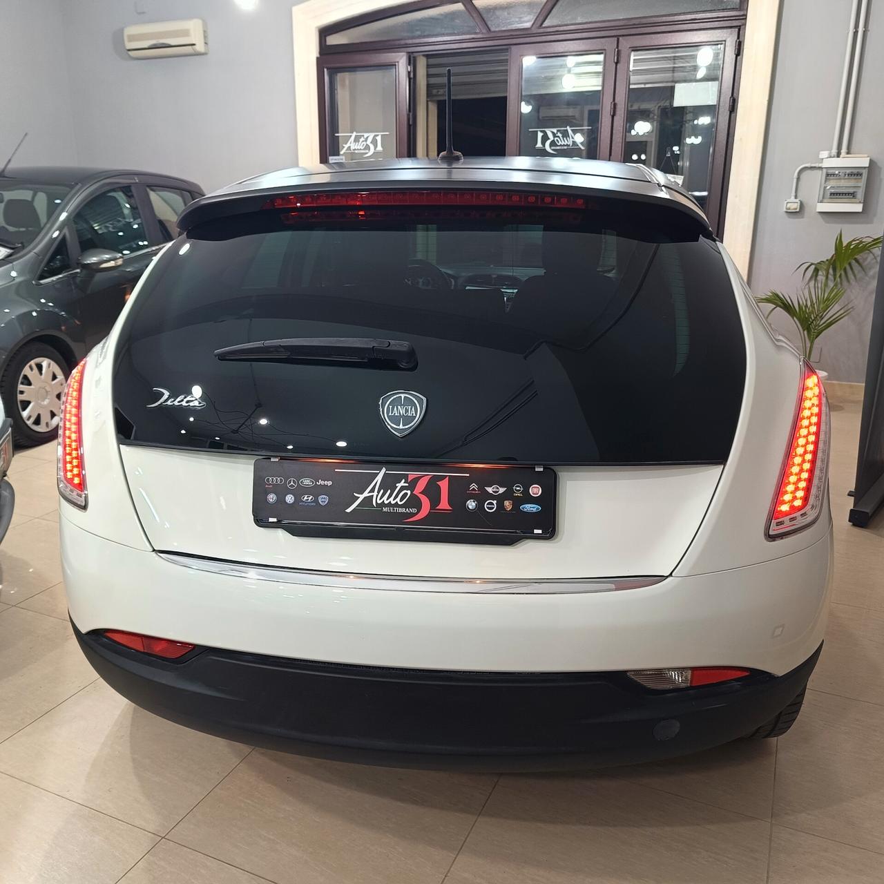 Lancia Delta 1.4 T-Jet 120 CV Oro Ecochic GPL