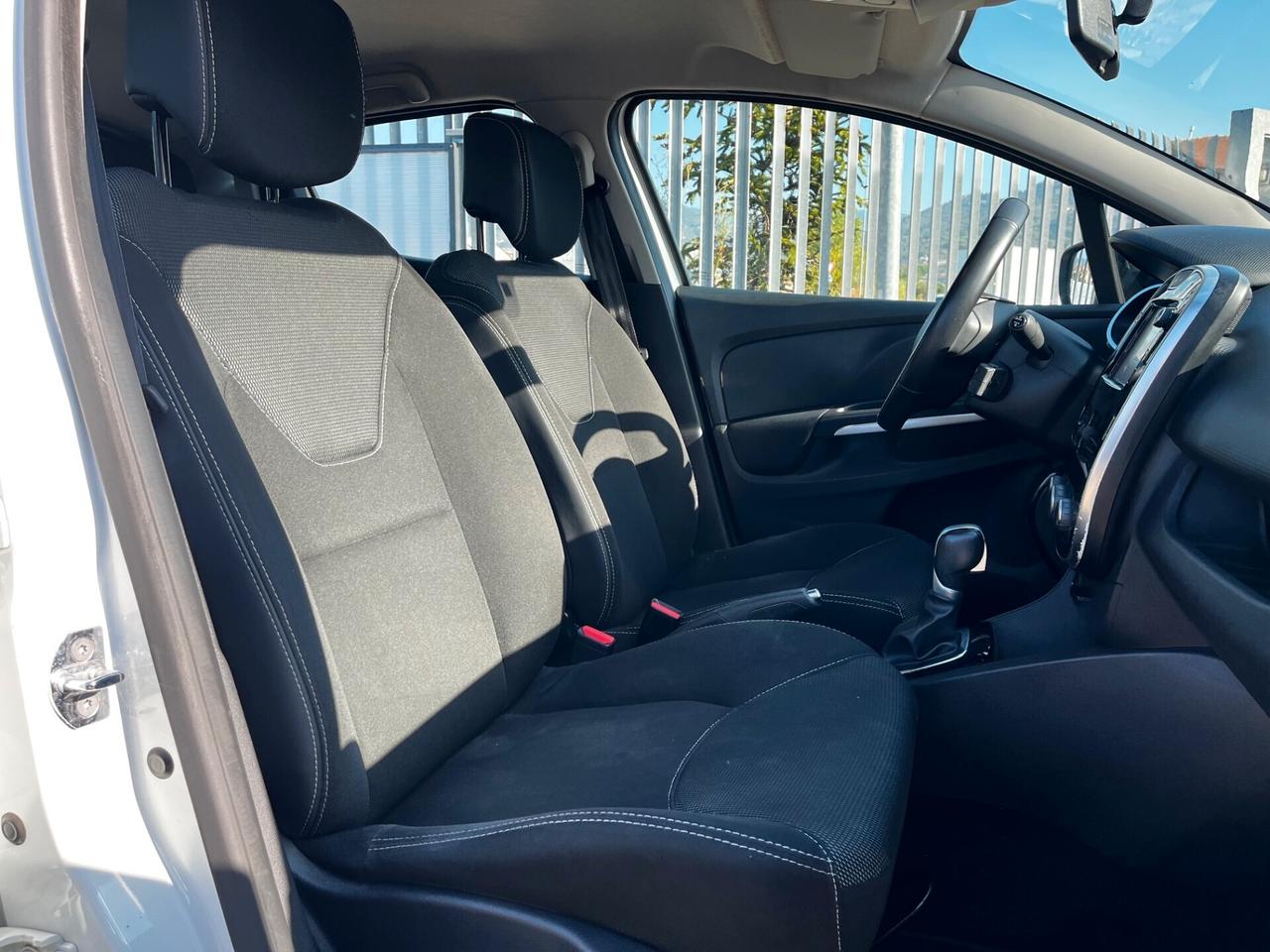 Renault Clio dCi 8V 90CV EDC Start&Stop 5 porte Energy Intens