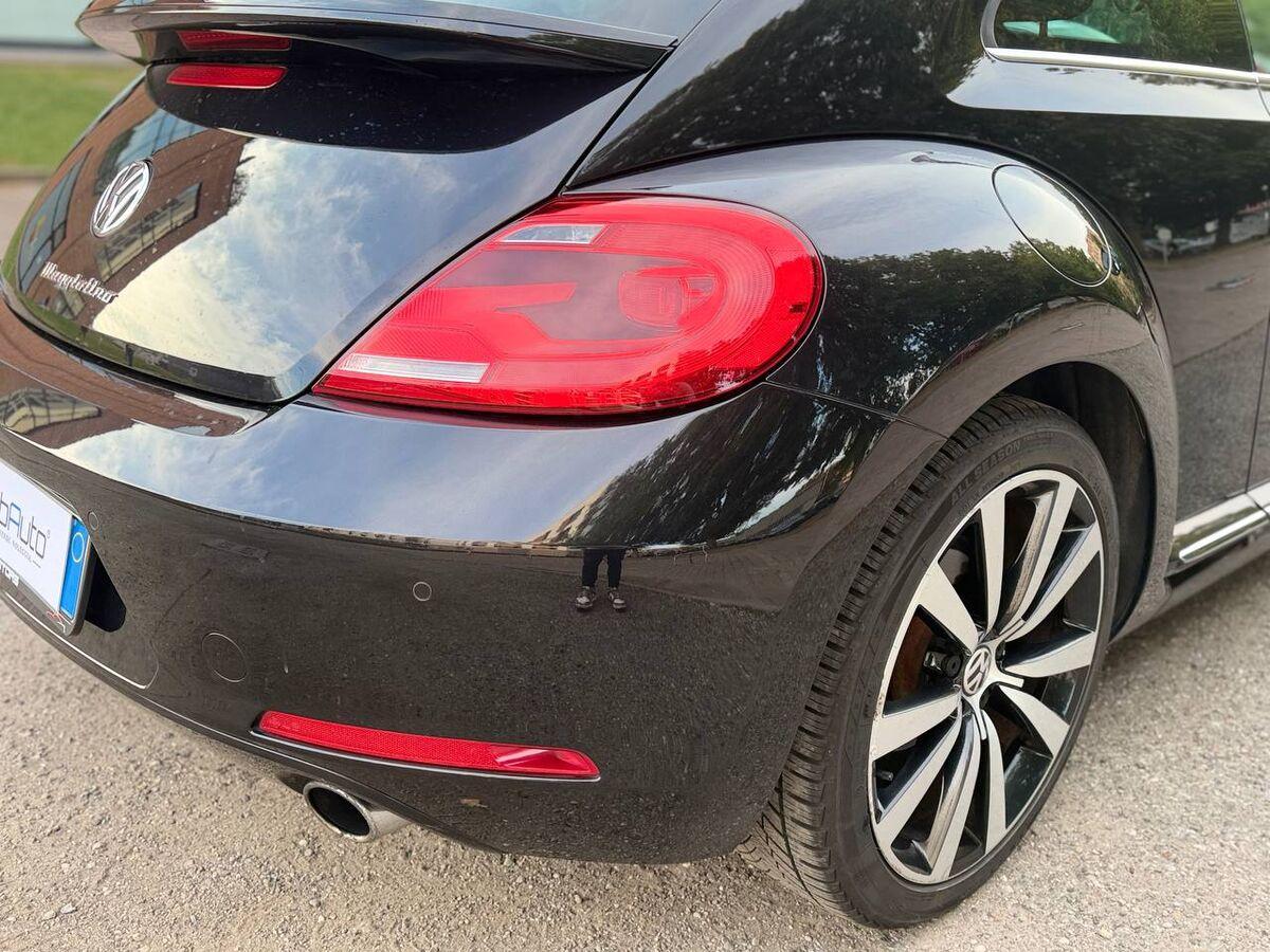 Volkswagen Maggiolino Berlina 2.0 tsi Sport dsg