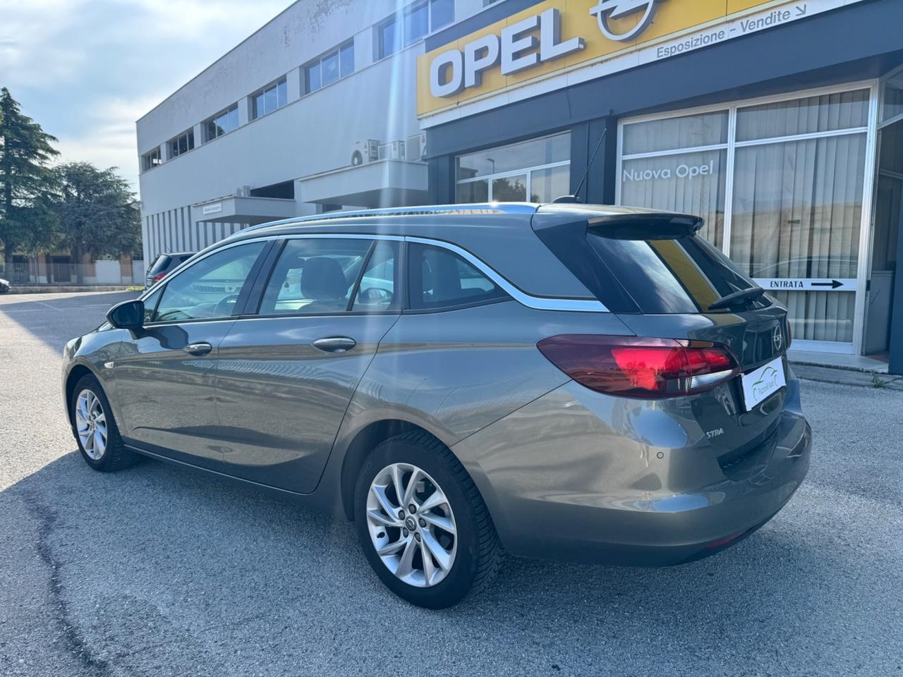 Opel Astra 1.5 Turbo Diesel 130 CV Elegance
