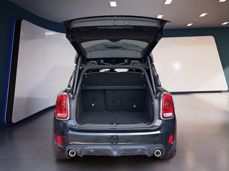 MINI Mini Countryman F60 2017 Mini Countryman 2.0 Cooper SD Hype all4 auto my18