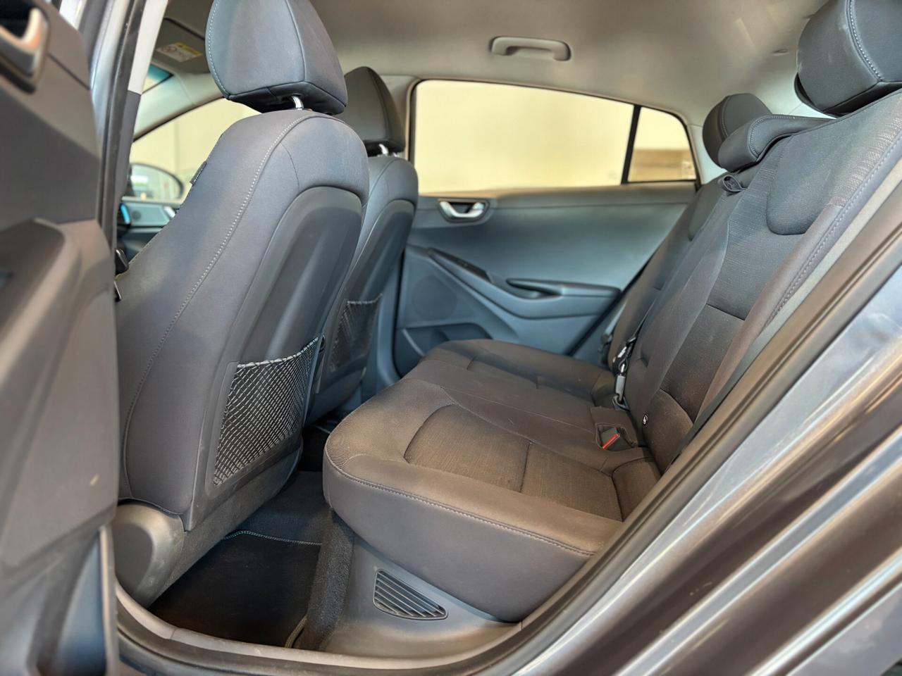Hyundai IONIQ 1.6 hybrid Style 6dct*TAGLIANDI CERTIFICATI*NAVI