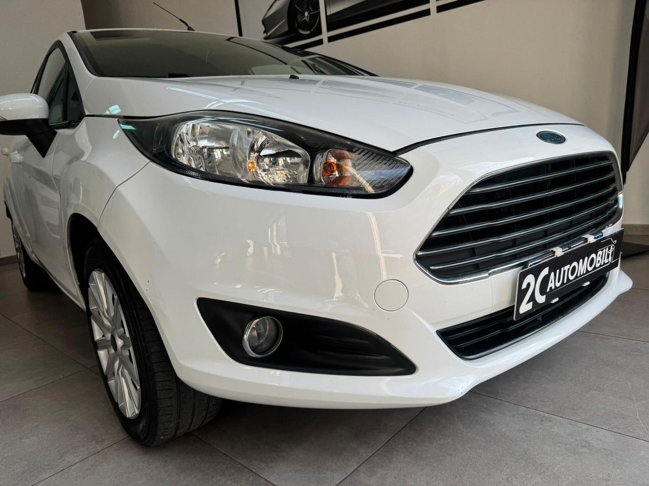 Ford Fiesta /5 PORTE/ 1.2CC 60CV / BENZINA / NEO PATENTATI