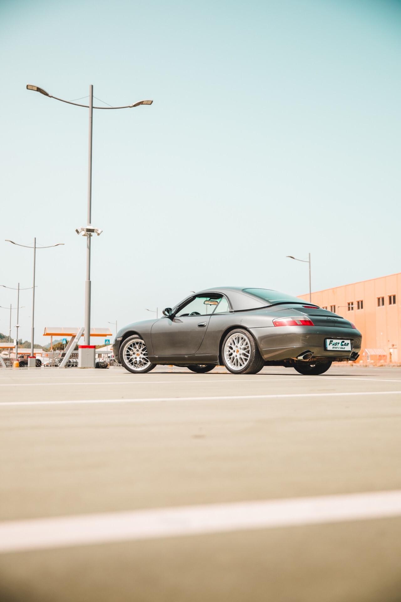 Porsche 911 Carrera cat Cabriolet