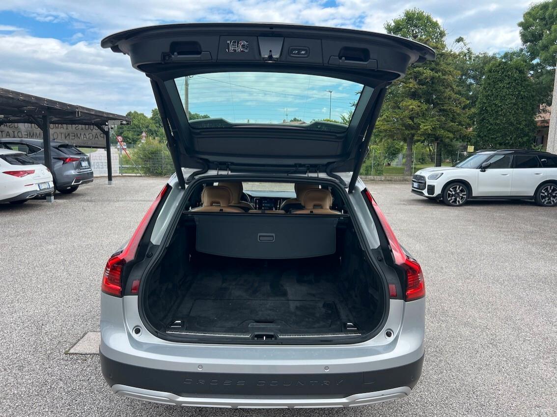 Volvo V90 Cross Country 2.0 b4 Business Pro awd TETTO IVA ESPOSTA 12/2022