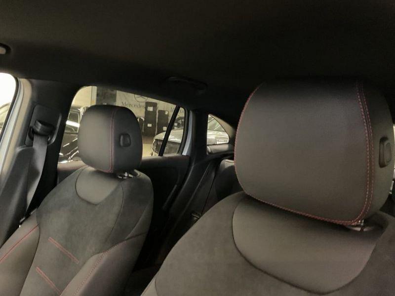 Mercedes-Benz GLA 200d Automatic 4Matic AMG Line Advanced Plus