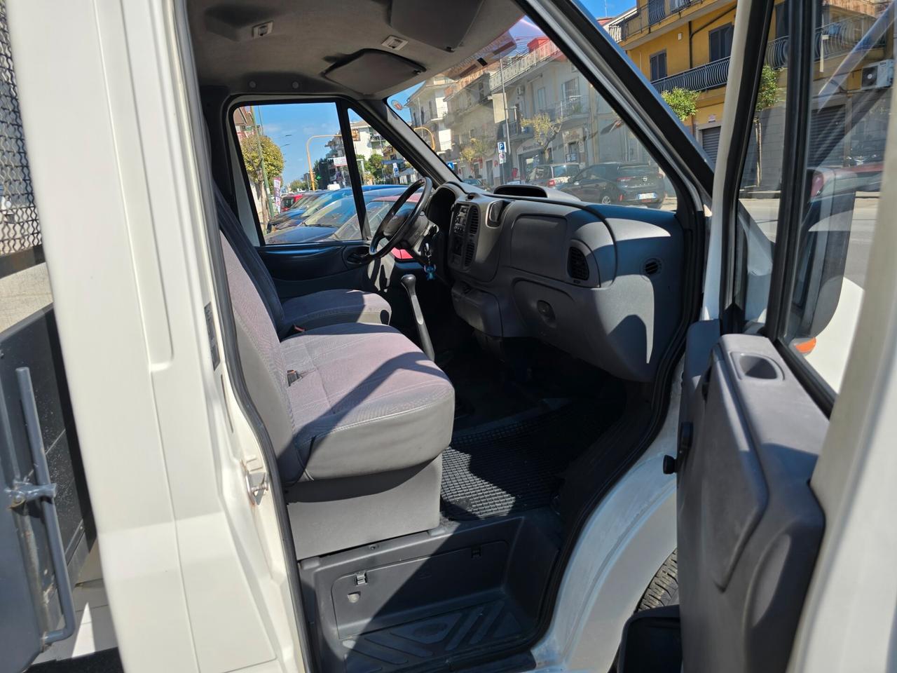 Ford transit 2.4 turbo ribaltabile trilaterale