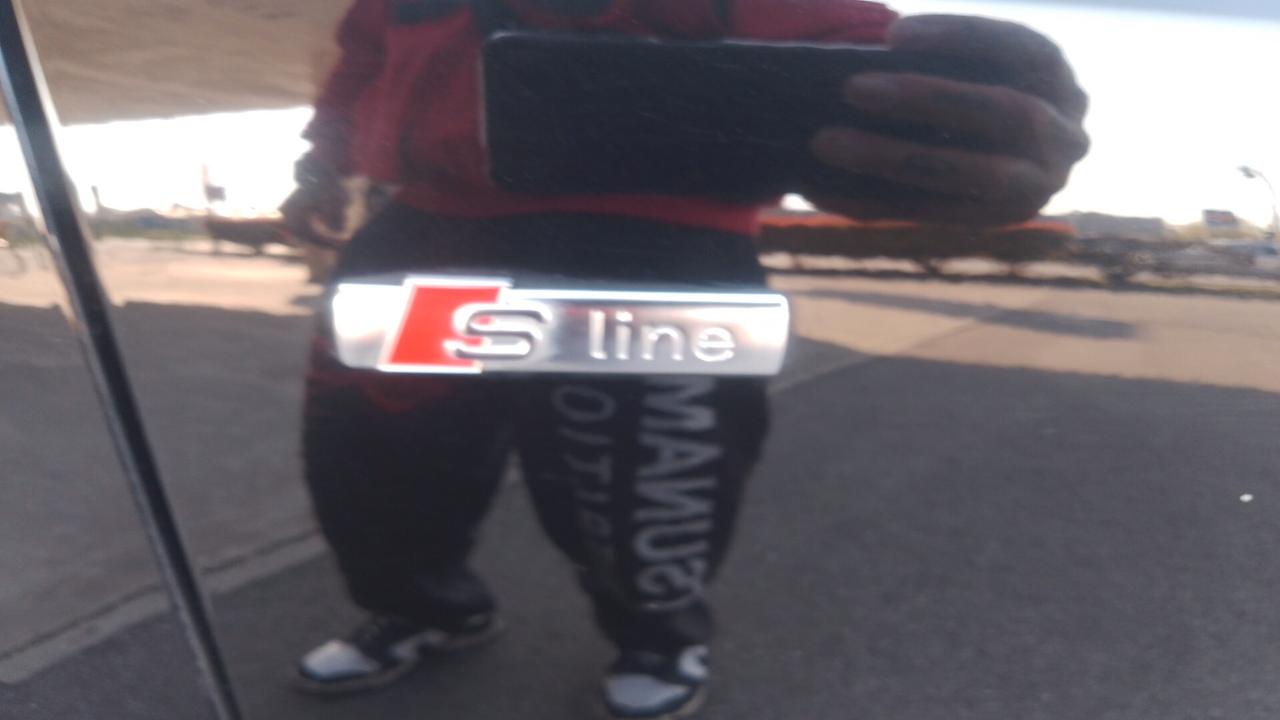 Audi A4 Avant 40 g-tron S tronic line edition 2021