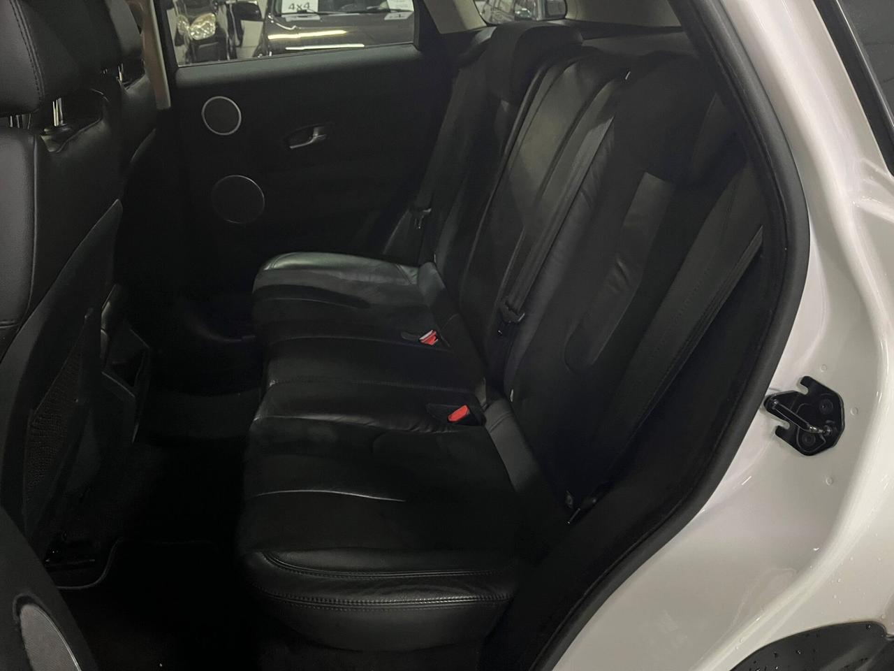 Range Rover Evoque 2.2 TD4 5p. 4x4