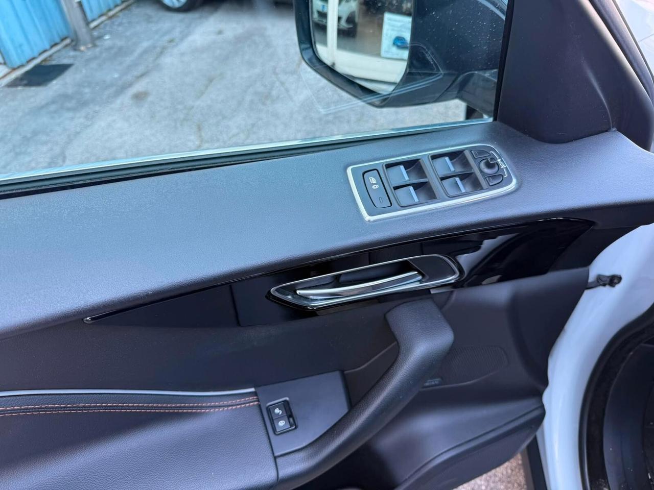 Jaguar F-Pace 2.0D AWD MOTORE REVISIONATO 2018