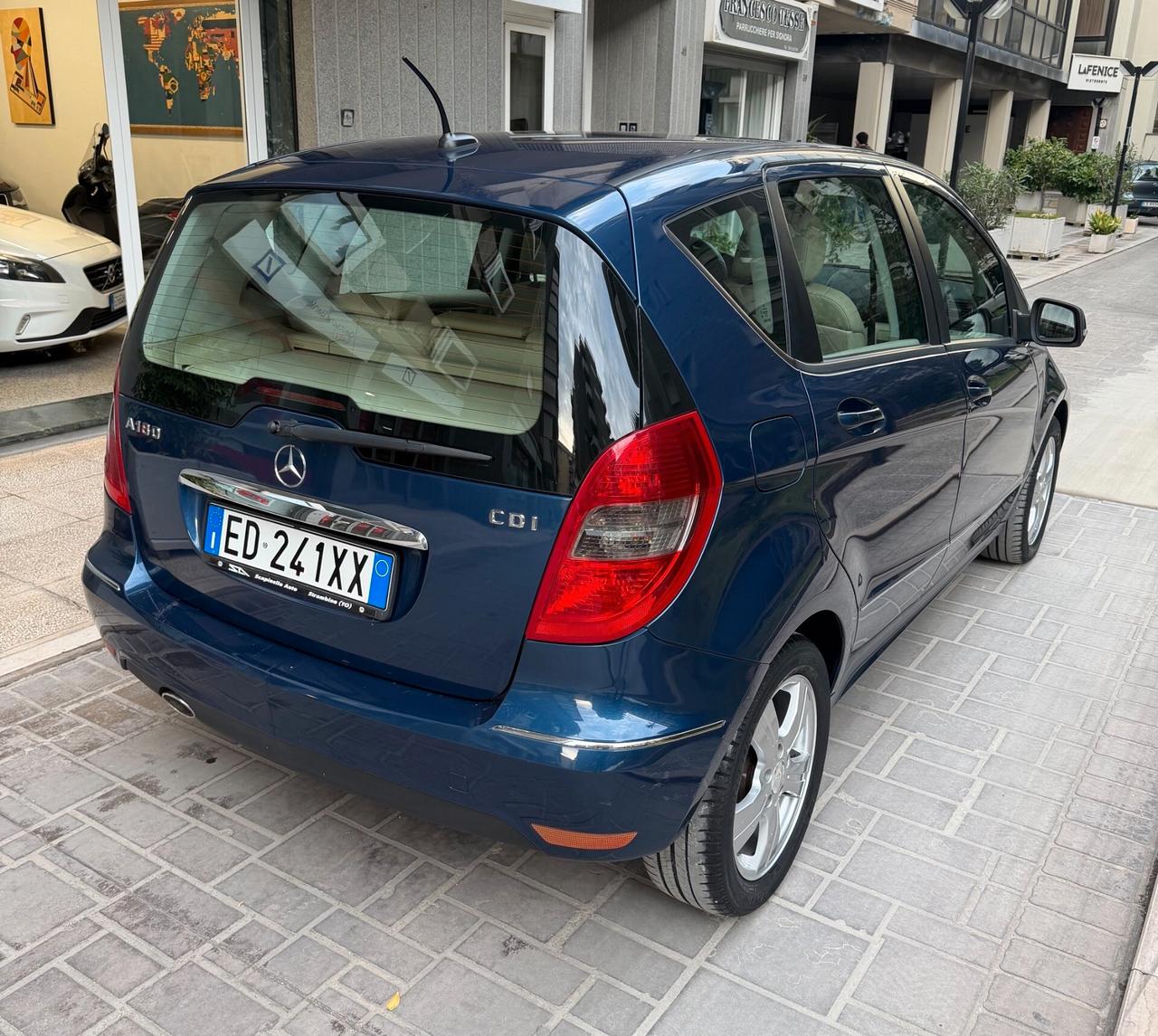Mercedes-benz A 180 CDI Premium