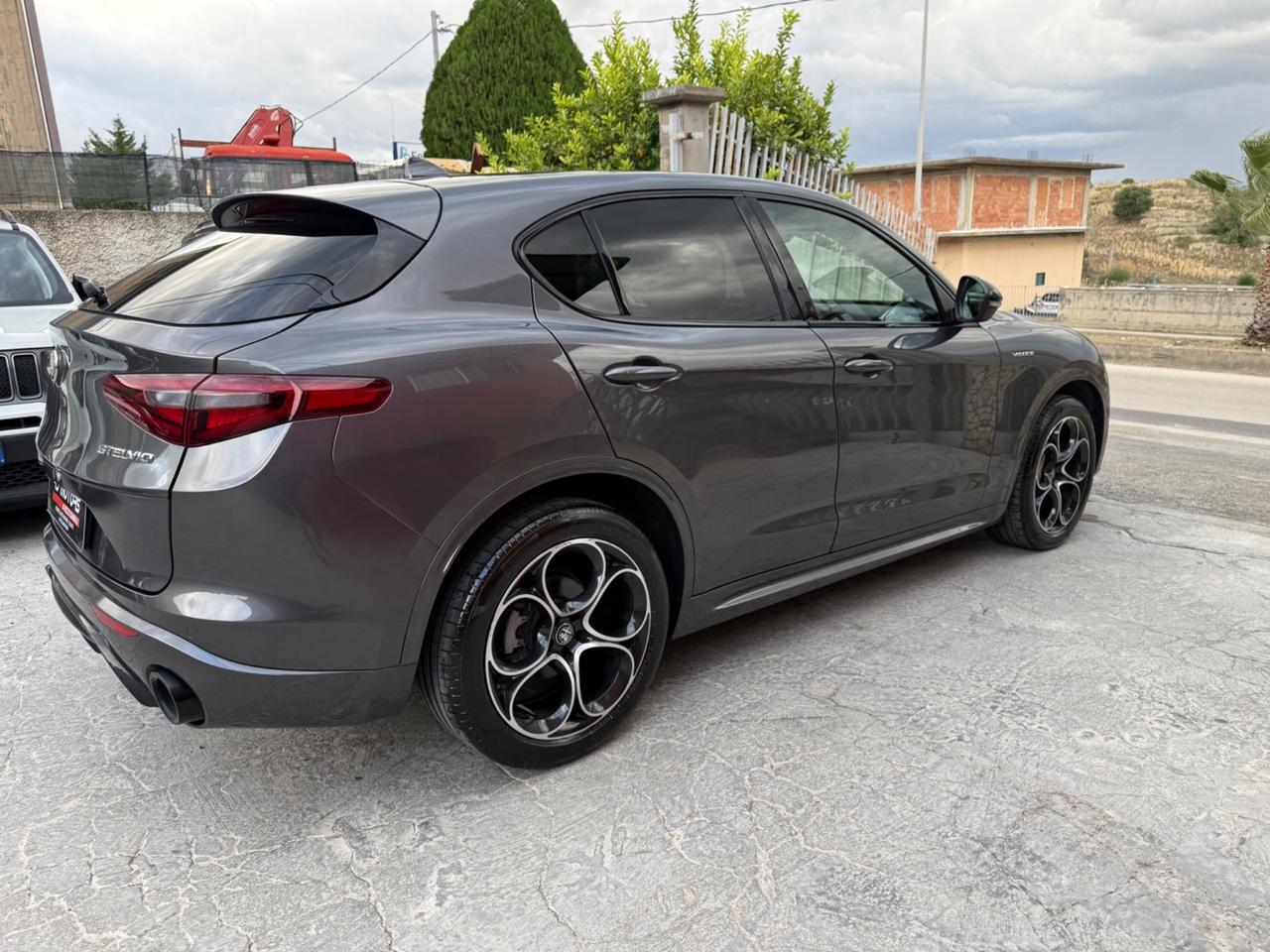 Alfa Romeo Stelvio 2.2 Turbodiesel 210 CV AT8 Q4 Veloce