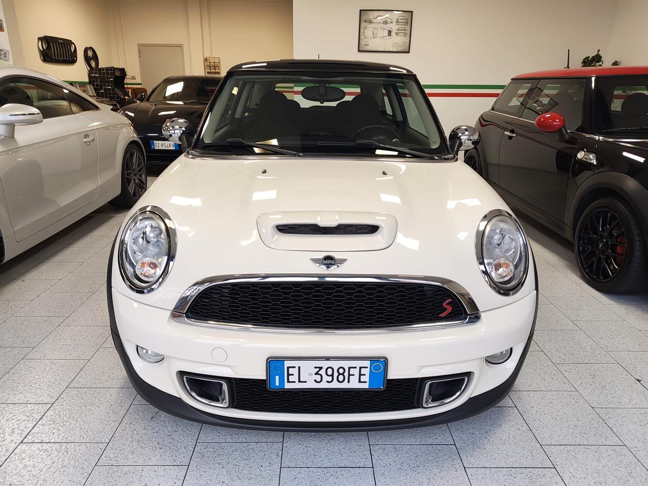 Mini Cooper S 184CV N18B16A AEM INTAKE