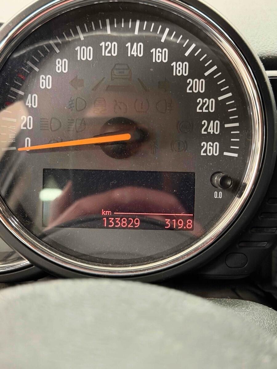 Mini Cooper D 1.5 136cv 5 porte Solo 133 mila km