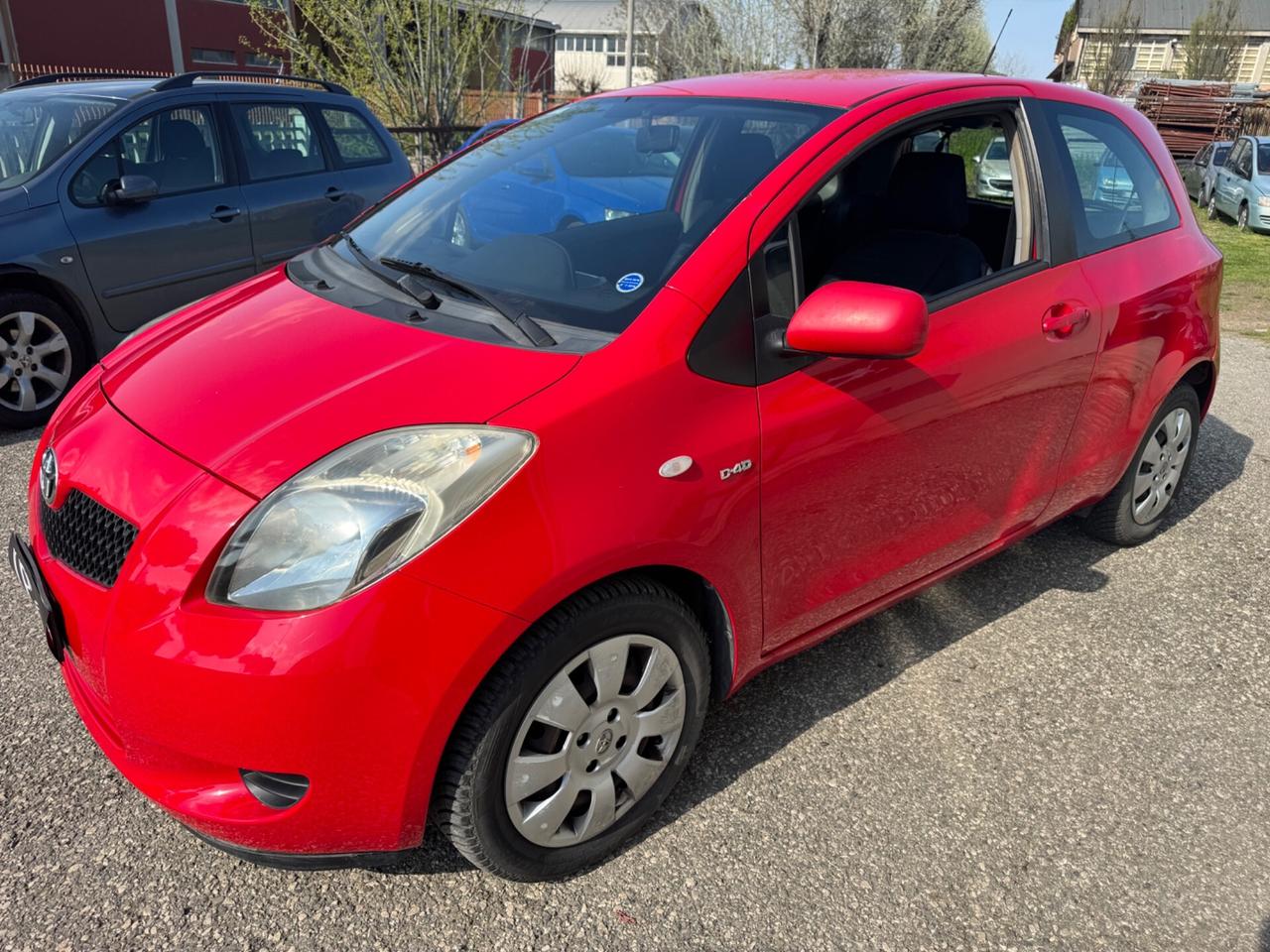 Toyota Yaris 1.4 D-4D 3 porte Sol