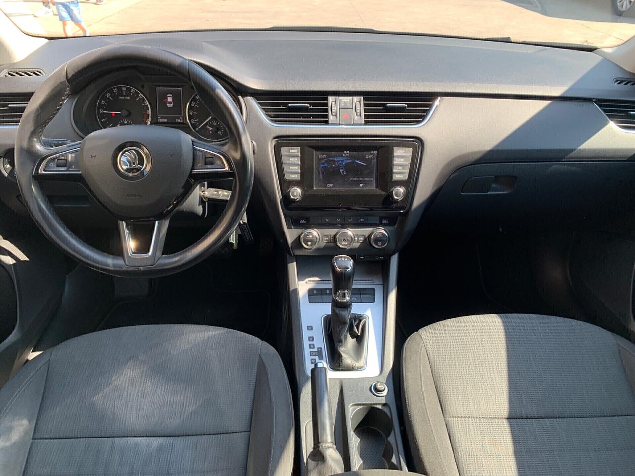 Skoda Octavia 1.6 TDI 105 CV DSG