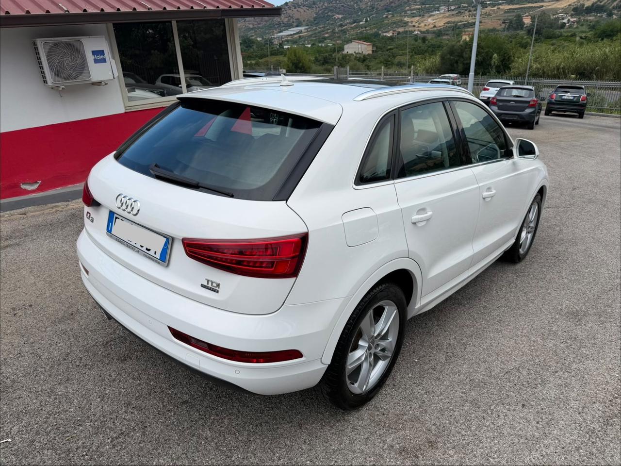 Audi Q3 2.0 TDI 150 CV Sport