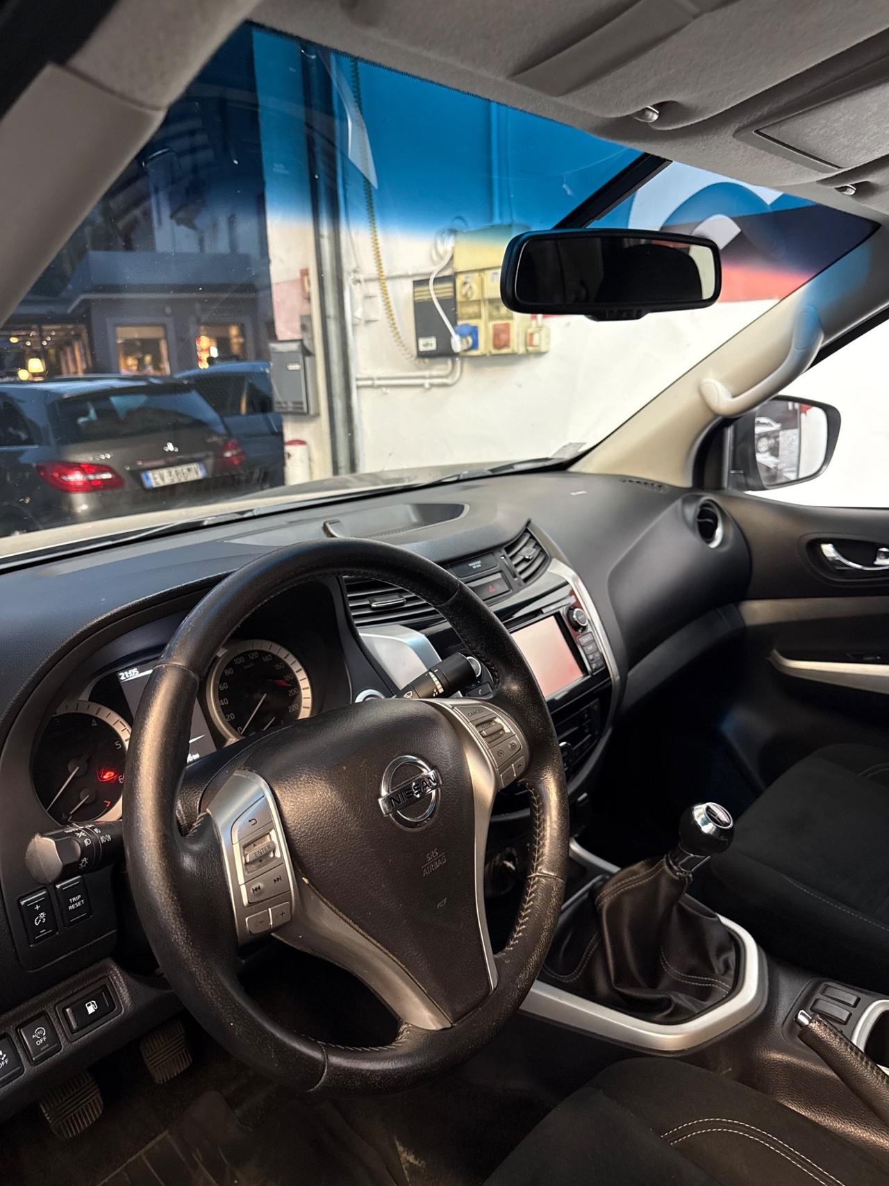 Nissan Navara 2.3 dCi 4WD King Cab N-Connecta