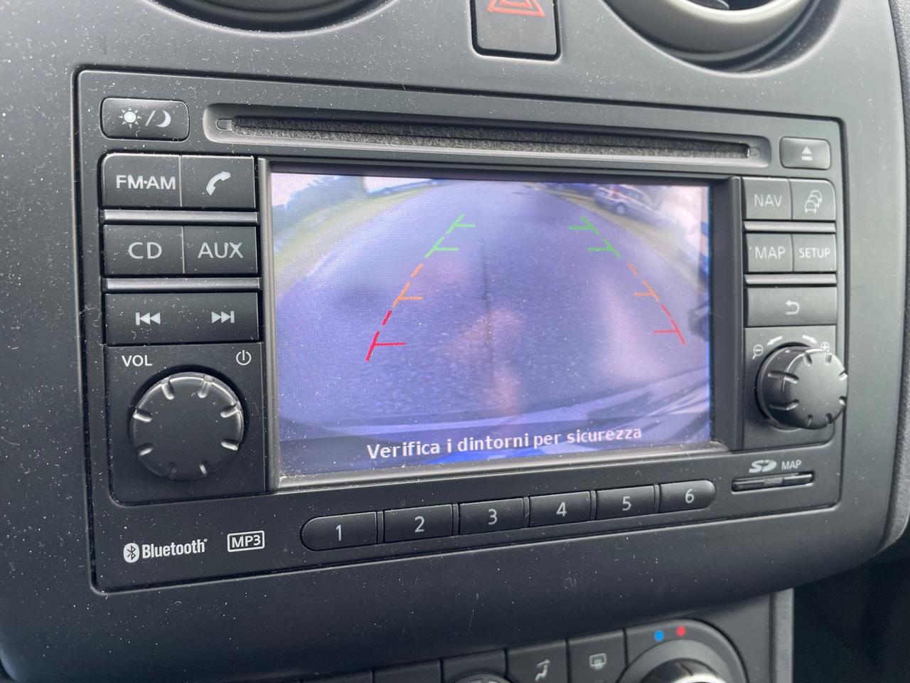 Nissan Qashqai 2.0 16V n-tec*Tetto*Navi*