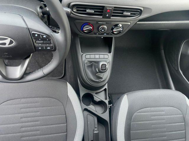 HYUNDAI i10 1.0 MPI Connectline