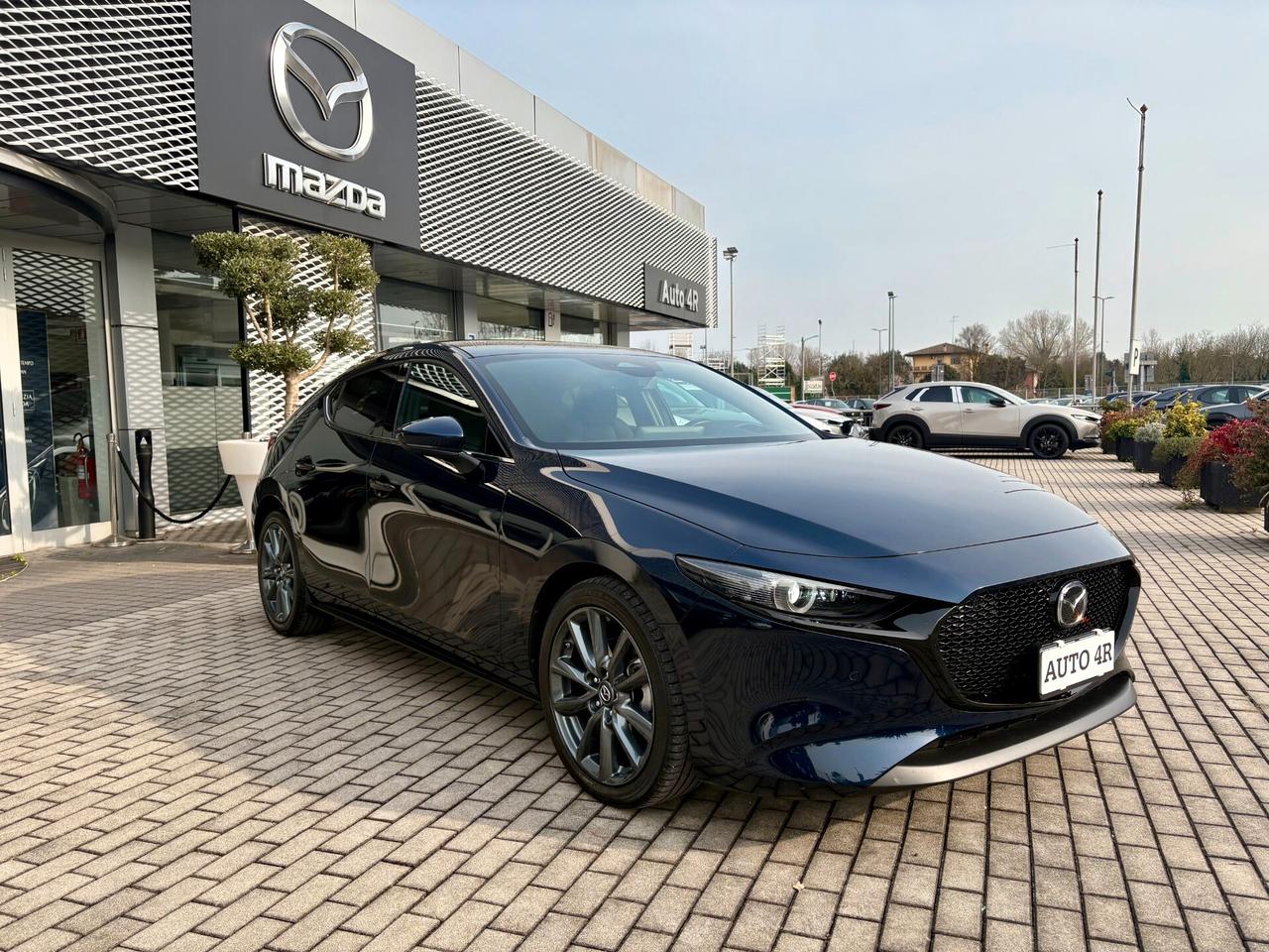 Mazda 3 Mazda3 2.0L e-Skyactiv-G M Hybrid Exclusive Line