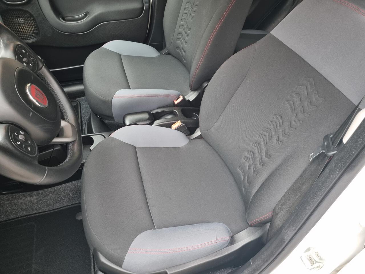 Fiat Panda 1.2 Lounge 69cv anno2018 km64000 neopat