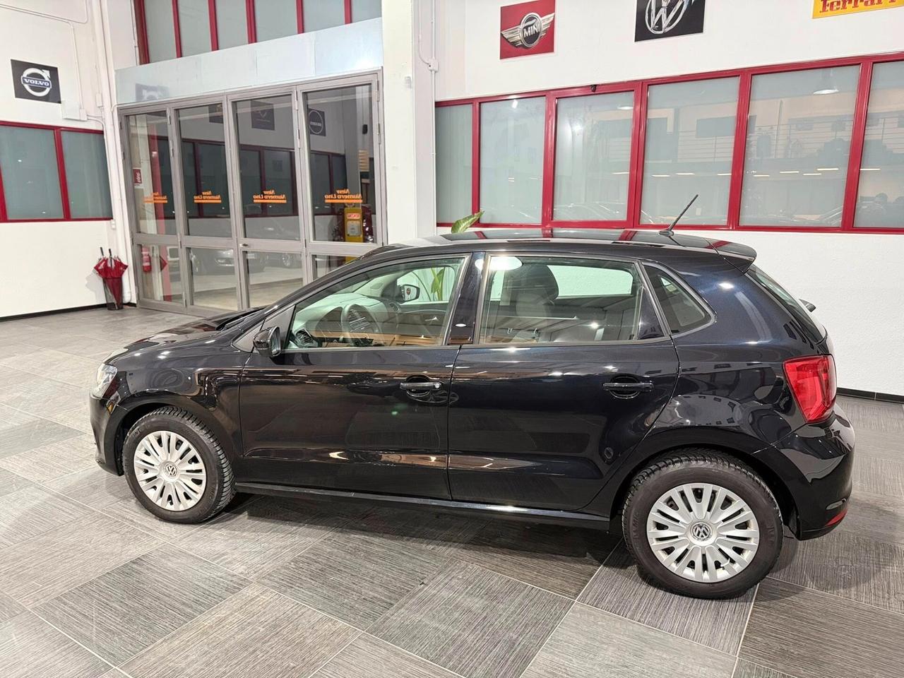 Volkswagen Polo 1.4 TDI 75cv Comfortline 2015