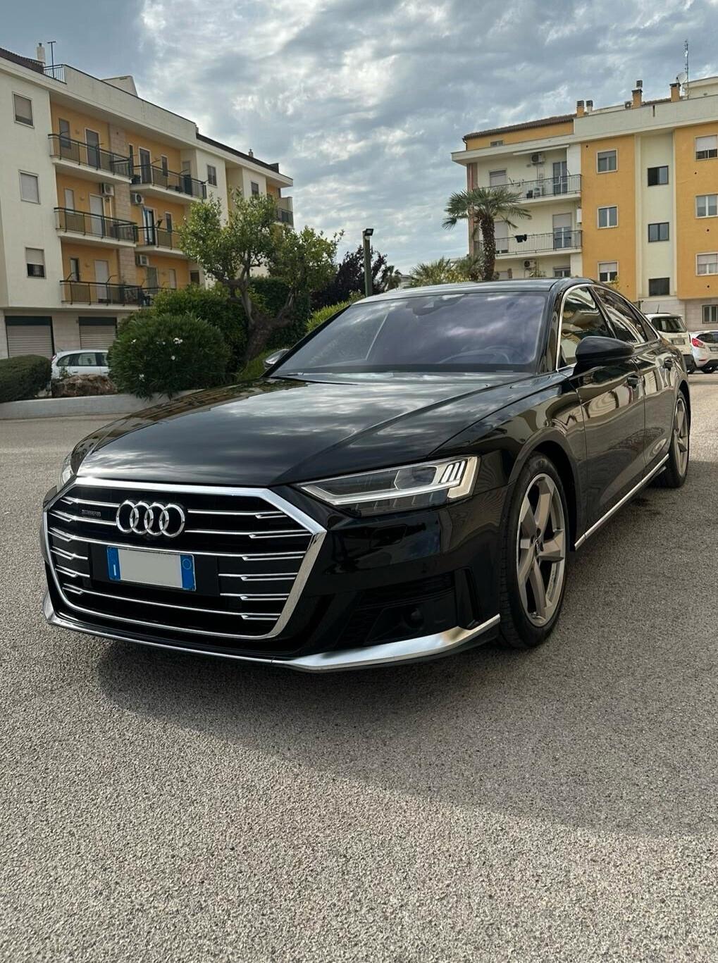 Audi A8 50 TDI 3.0 quattro tiptronic