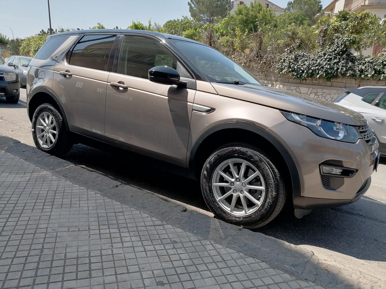 Land Rover Discovery Sport Discovery Sport 2.0 TD4 150 CV HSE