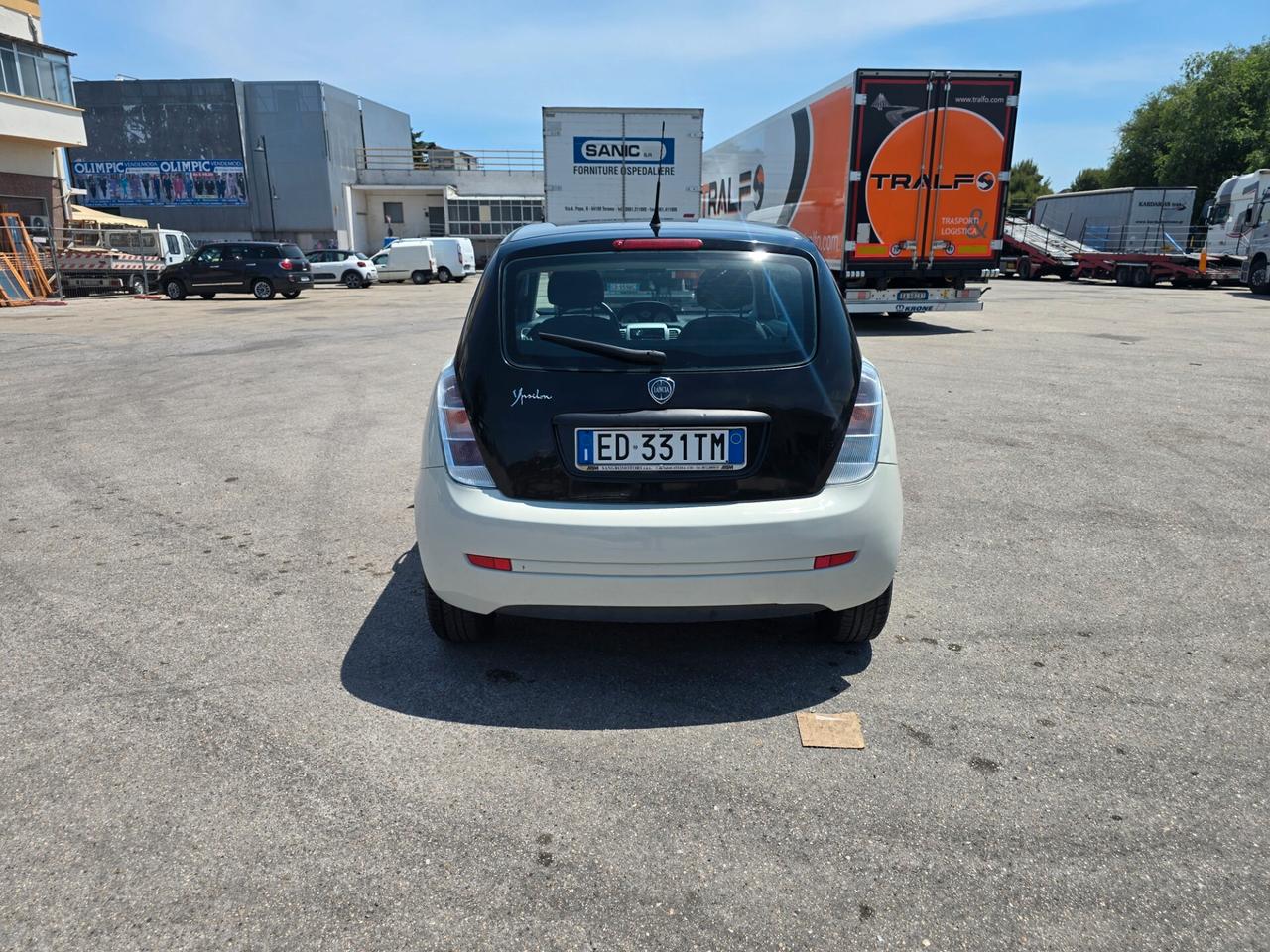 Lancia Ypsilon 1.2 Argento