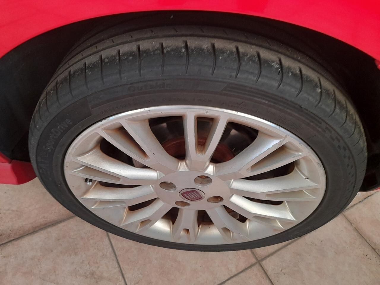 Fiat Grande Punto 1.4 Starjet 16V 3 porte Emotion