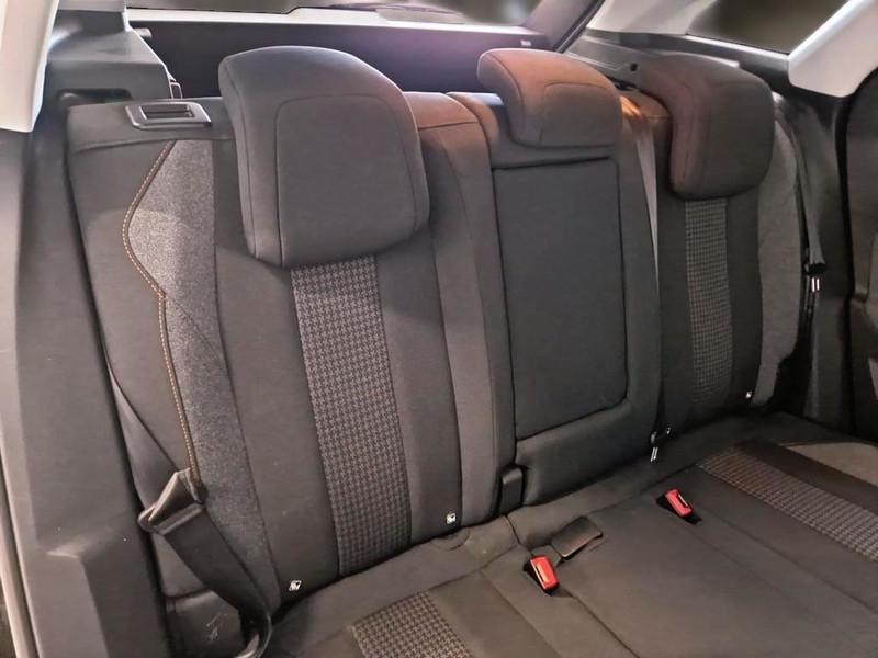 PEUGEOT 3008 BLUEHDI 130 EAT8 SES BUSINESS SUV