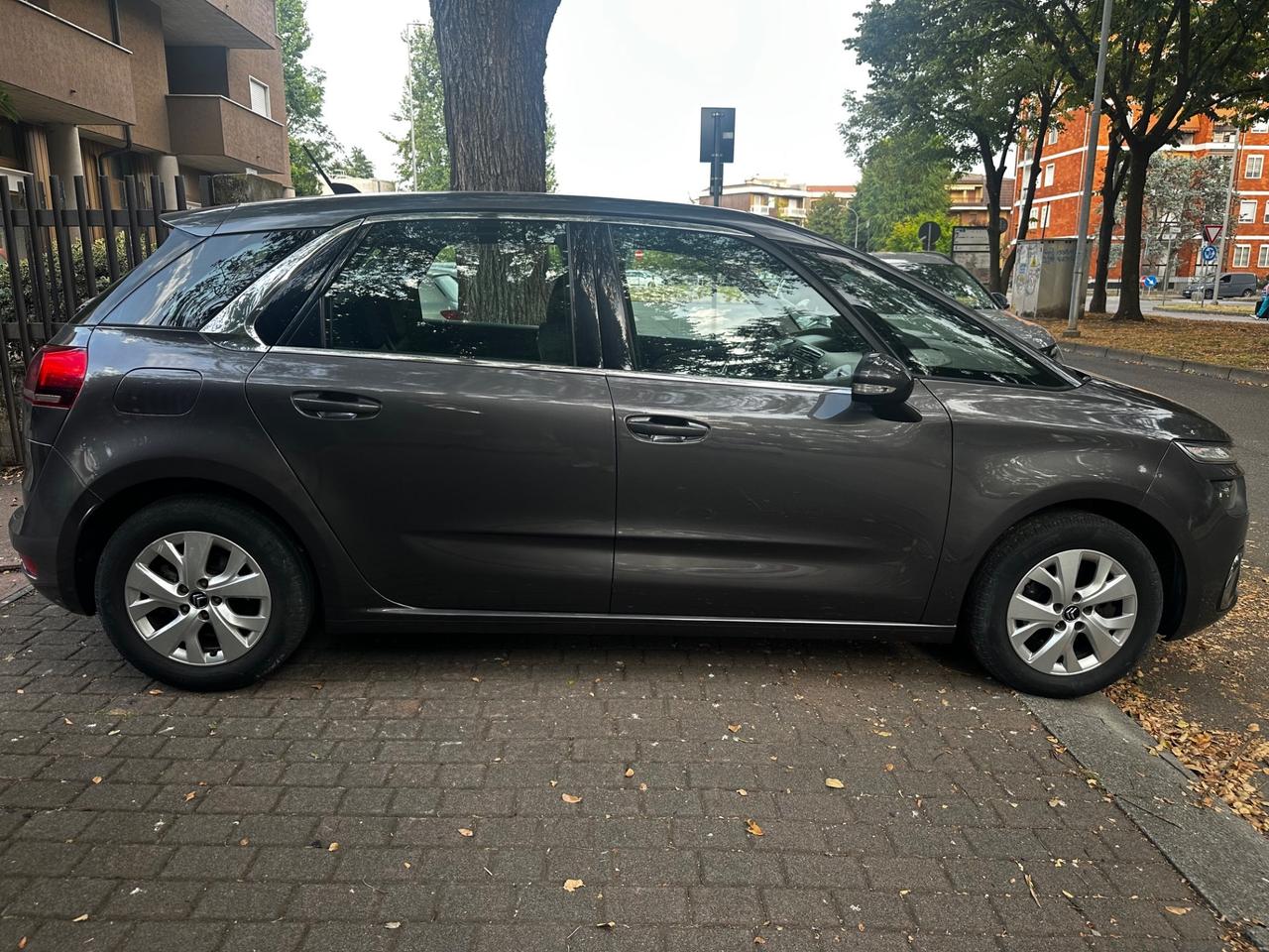 Citron C4 SpaceTourer 1.5 BlueHDI Feel S