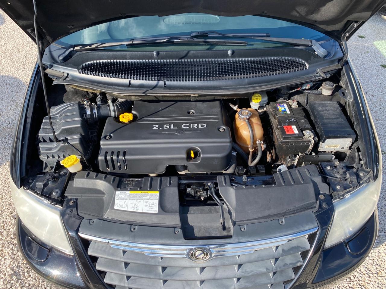 Chrysler Voyager 2.5 CRD cat LX Leather