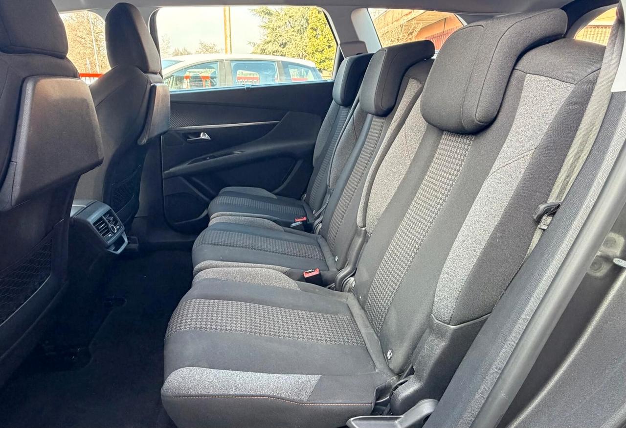 Peugeot 5008 BlueHDi 130 S&S EAT8 Allure