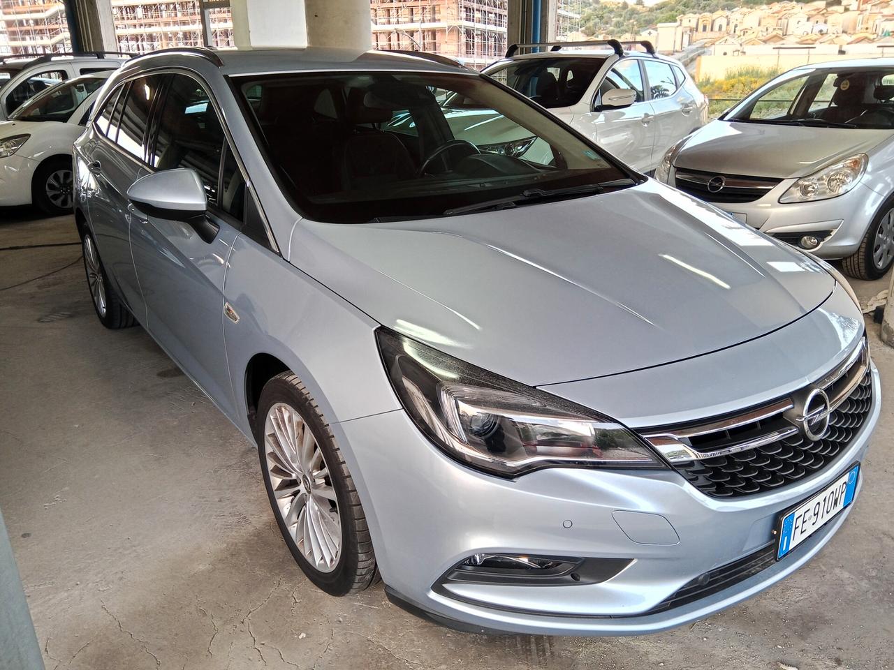 Opel Astra 1.6 CDTI EcoFLEX S&S Sports Tourer Cosmo