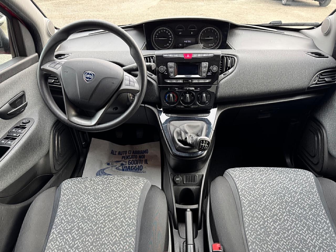 Lancia Ypsilon 1.0 Silver