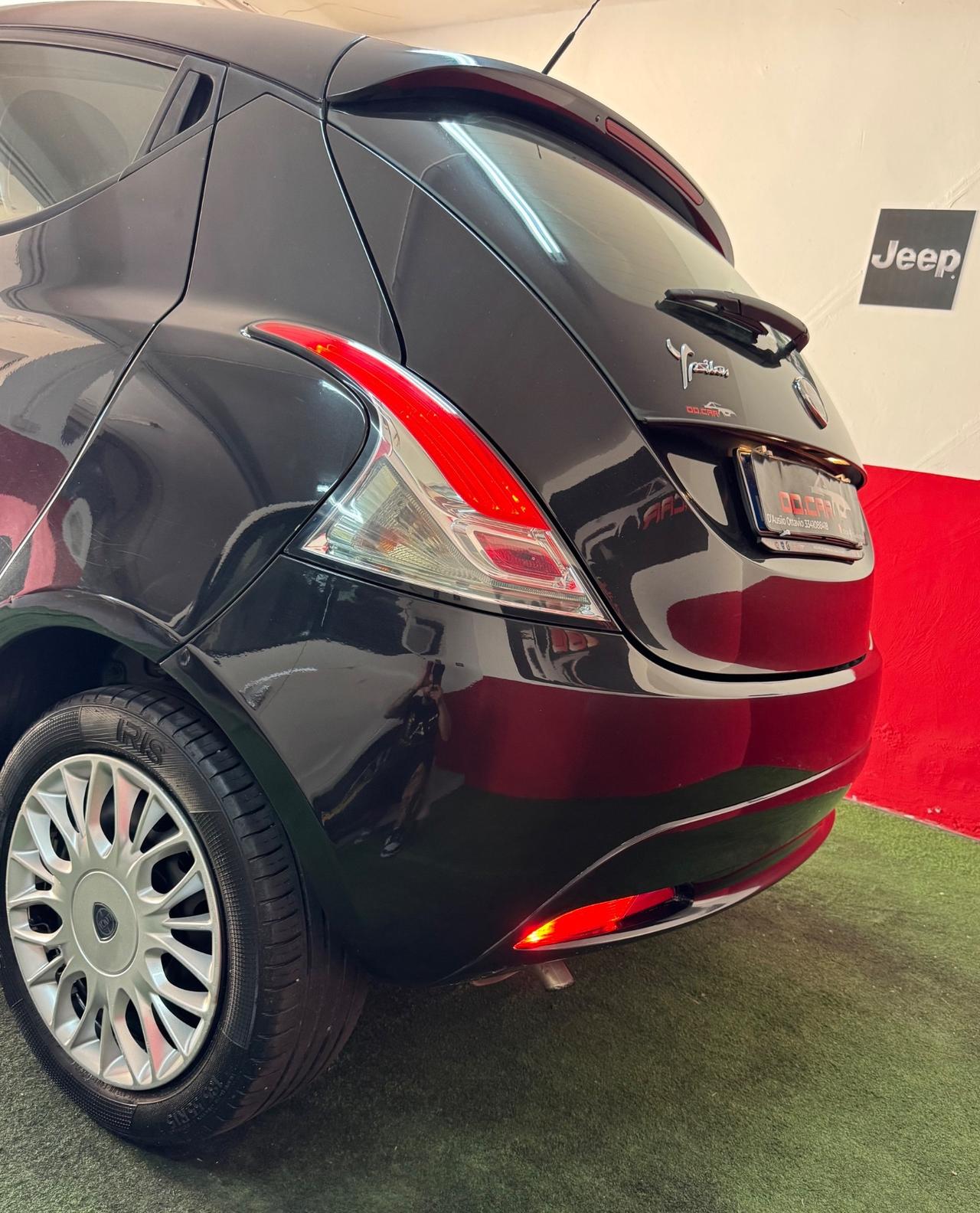 Lancia Ypsilon 1.2 69 CV 5 porte 130000 Chilometri