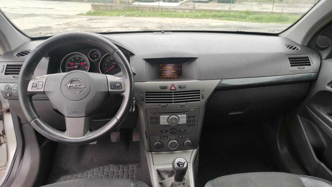 Opel Astra 1.6 16V Twinport Station Wagon NEOPATENTATI - 2005
