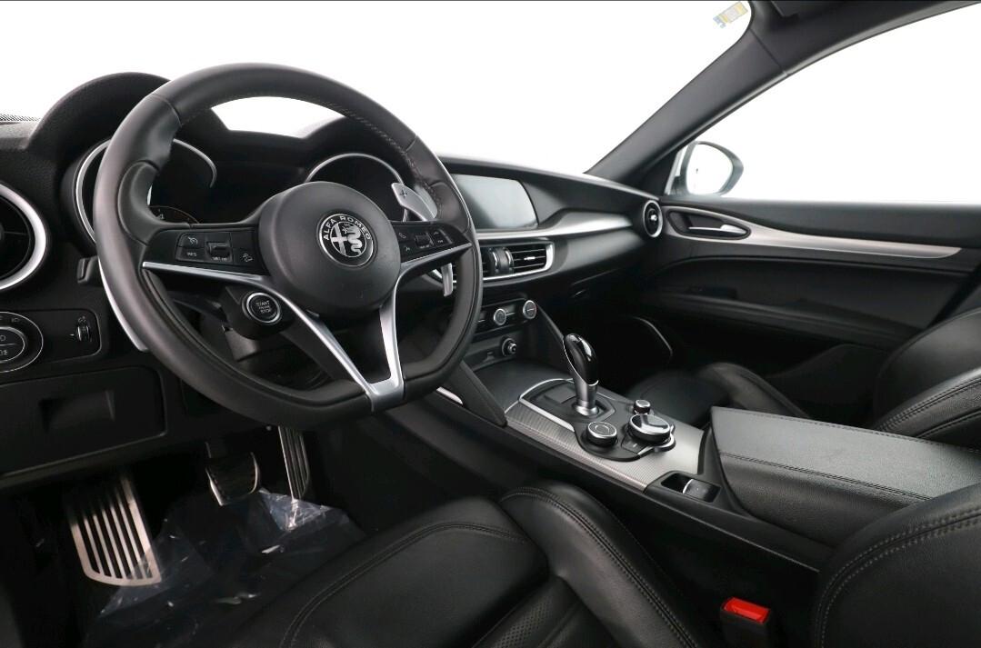 Alfa Romeo Stelvio 2.2 210 CV AT8 Q4 Lusso 2019
