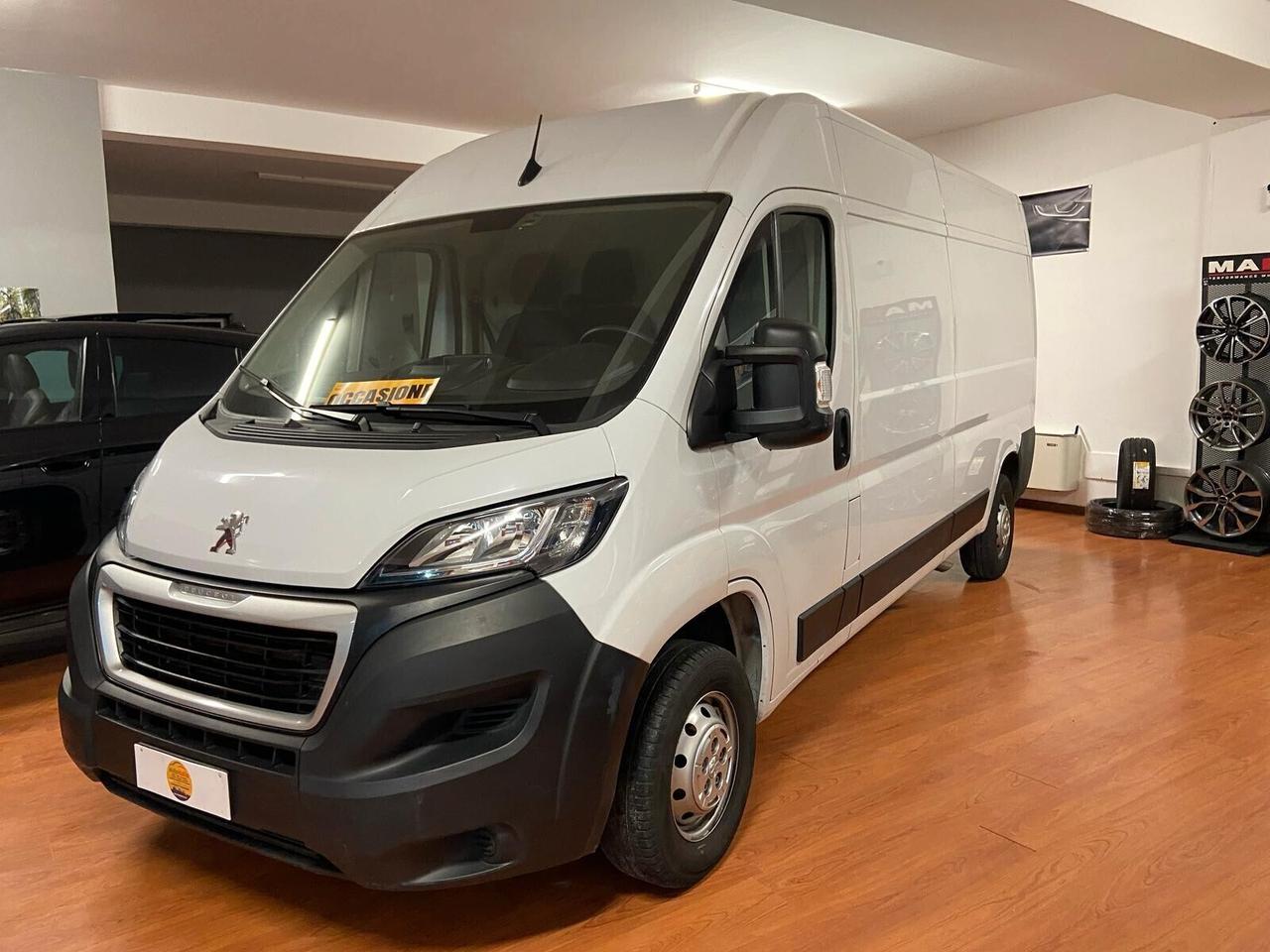 Peugeot Boxer 330 2.2 BlueHDi 140 S&S PC-TN Furgone