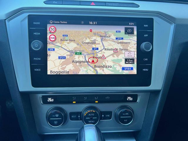 VOLKSWAGEN Passat Variant 2.0 TDI DSG Business BlueMotion Tech UNICO PROP