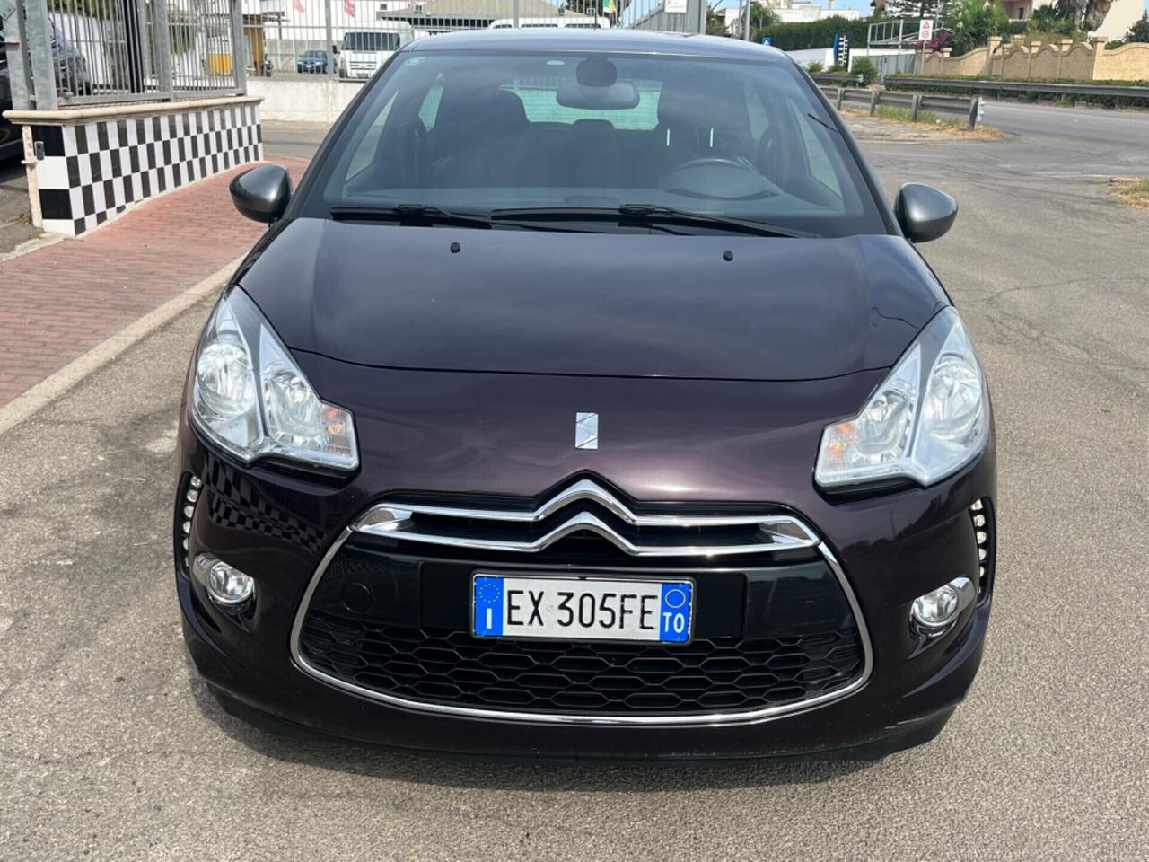 Ds DS 3 1.6 e-HDi 90 Irresistible Unipro 2014