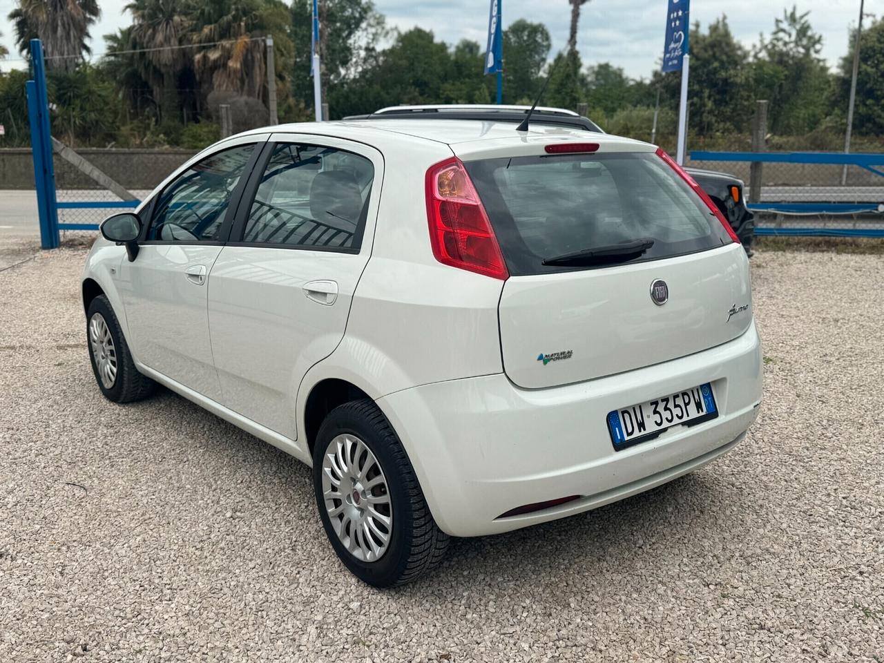 Fiat Grande Punto Grande Punto 1.4 5 porte Dynamic Natural Power, 1 prop. km certificai