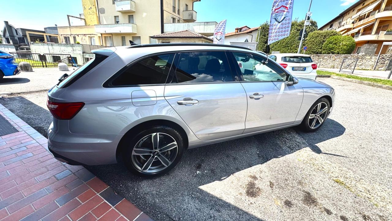 Audi A4 Avant 35 TDI/163 CV S tronic Business Advanced