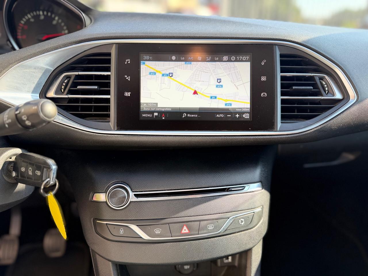 Peugeot 308 1.6 HDI 100 CV ALLURE
