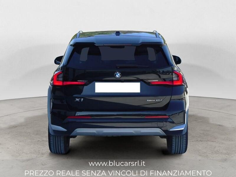 BMW X1 sDrive 18d X-Line DCT