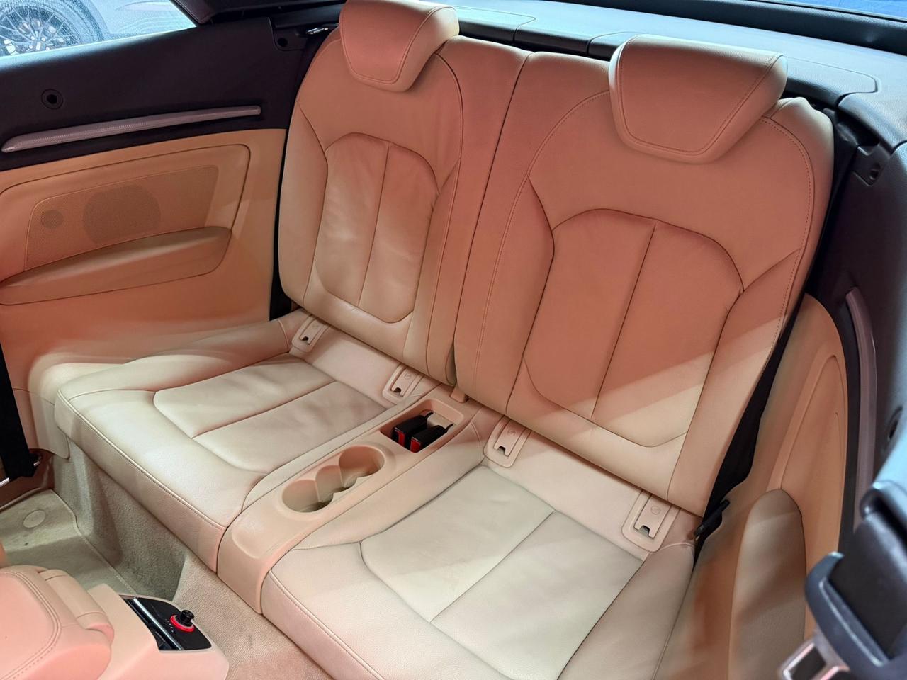 Audi A3 Cabrio 2.0 TDI 150Cv diesel S tronic S-Line