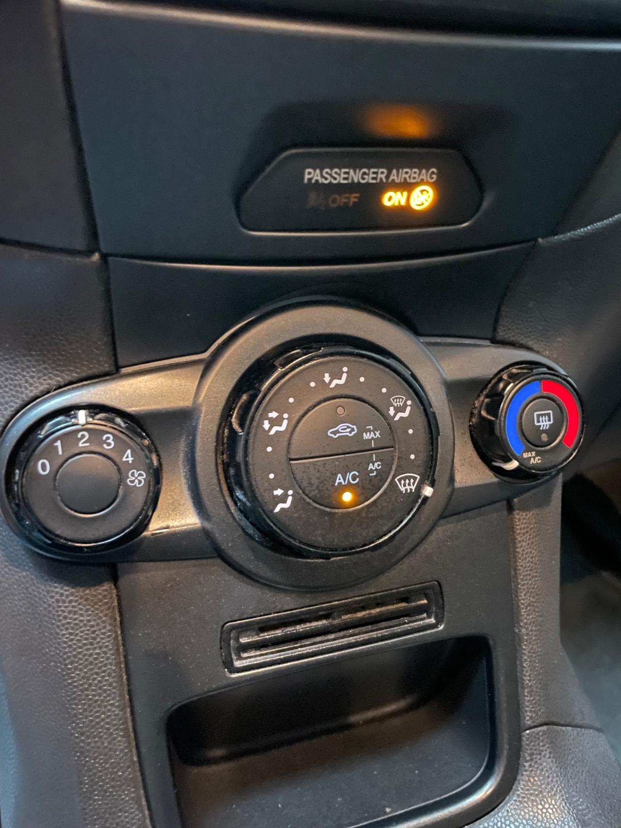 Ford Fiesta 1.2 Neopatentati Euro 6